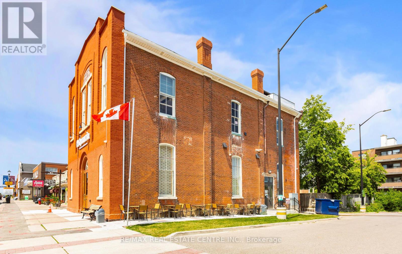 204 - 271 Queen Street S, Mississauga, Ontario  L5M 1L9 - Photo 3 - W12957342