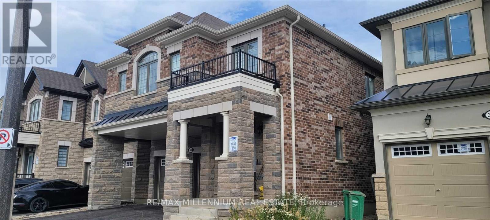 33 Eberly Woods Drive, Caledon, Ontario  L7C 4J2 - Photo 2 - W12957350