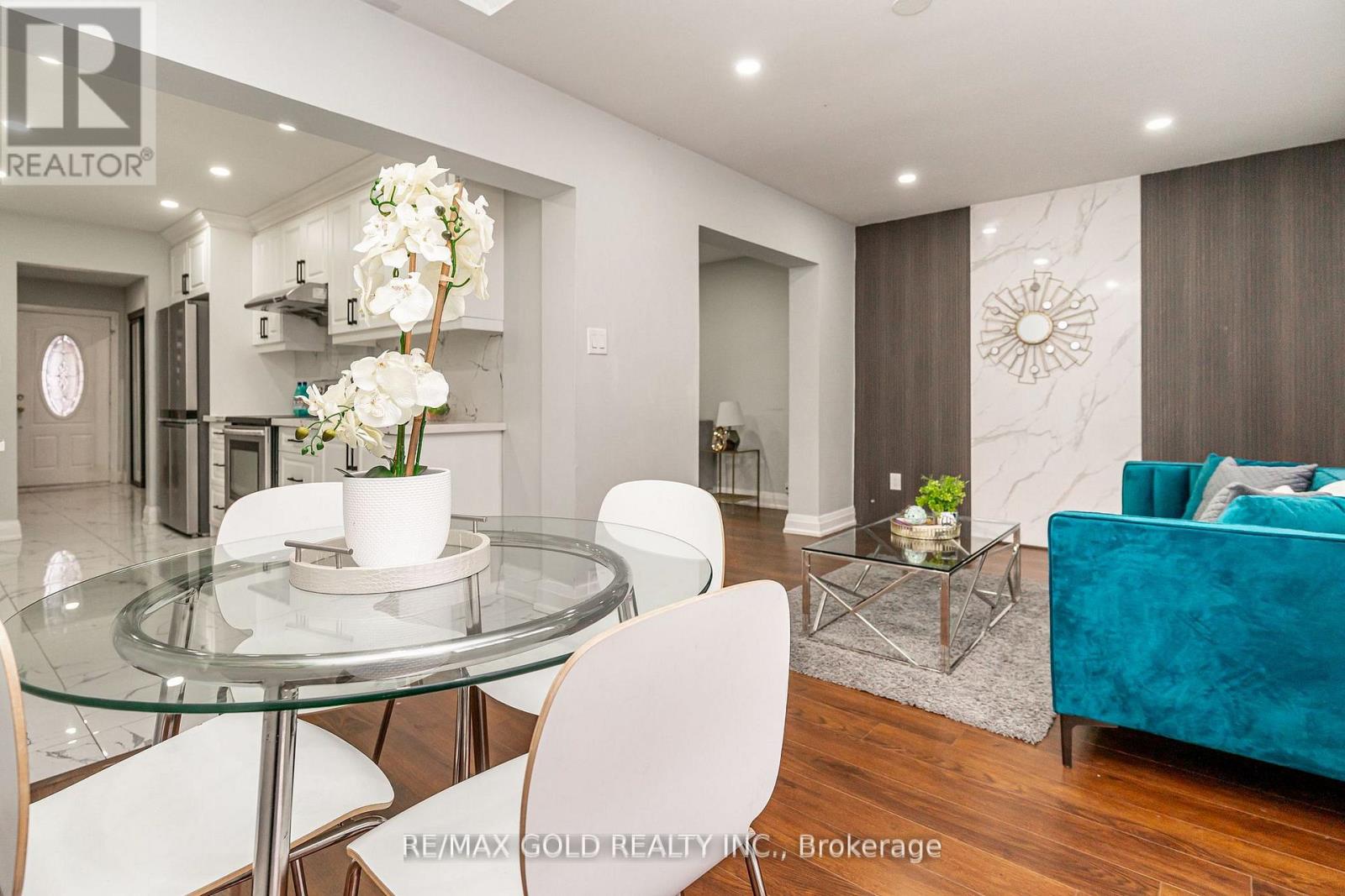 13 Martindale Crescent, Brampton, Ontario  L6X 2V7 - Photo 14 - W12957366