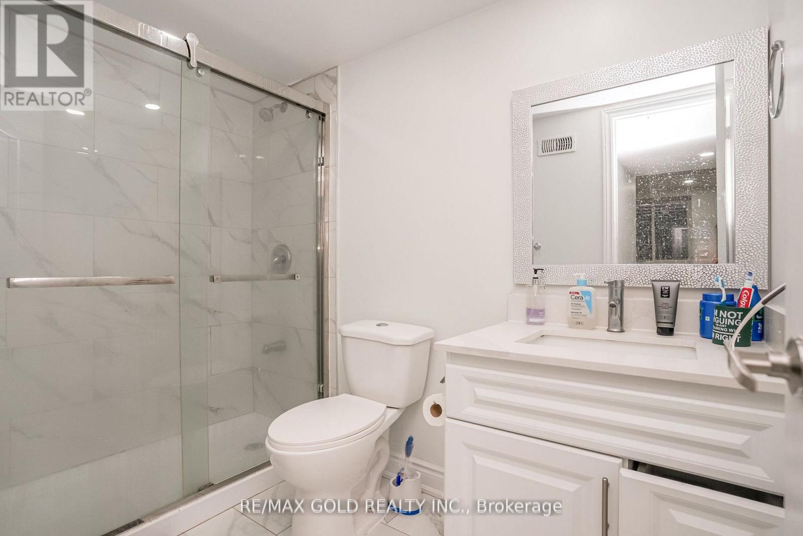 13 Martindale Crescent, Brampton, Ontario  L6X 2V7 - Photo 37 - W12957366