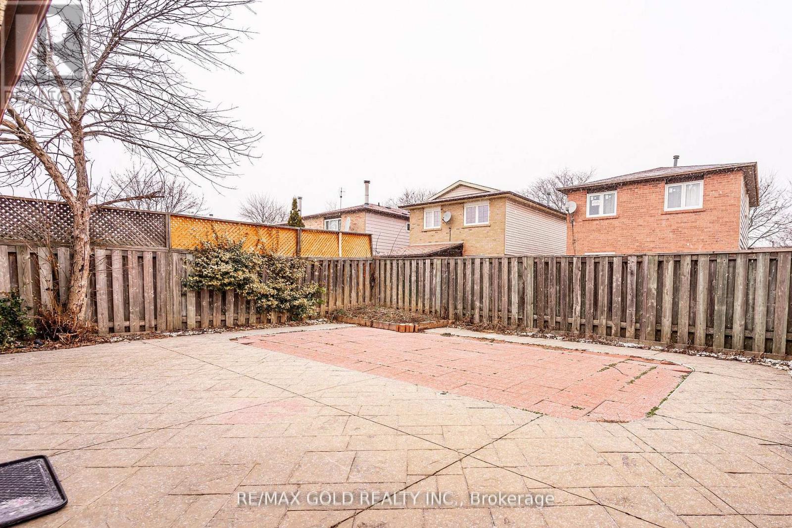 13 Martindale Crescent, Brampton, Ontario  L6X 2V7 - Photo 39 - W12957366
