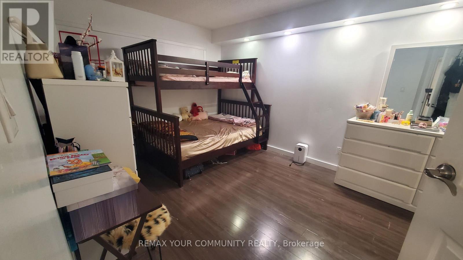 505 - 2470 Eglinton Avenue W, Toronto, Ontario  M6M 5E7 - Photo 15 - W12957388