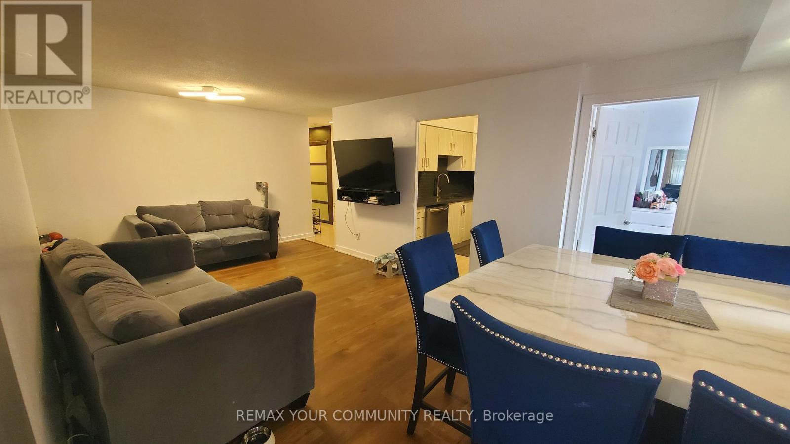 505 - 2470 Eglinton Avenue W, Toronto, Ontario  M6M 5E7 - Photo 8 - W12957388