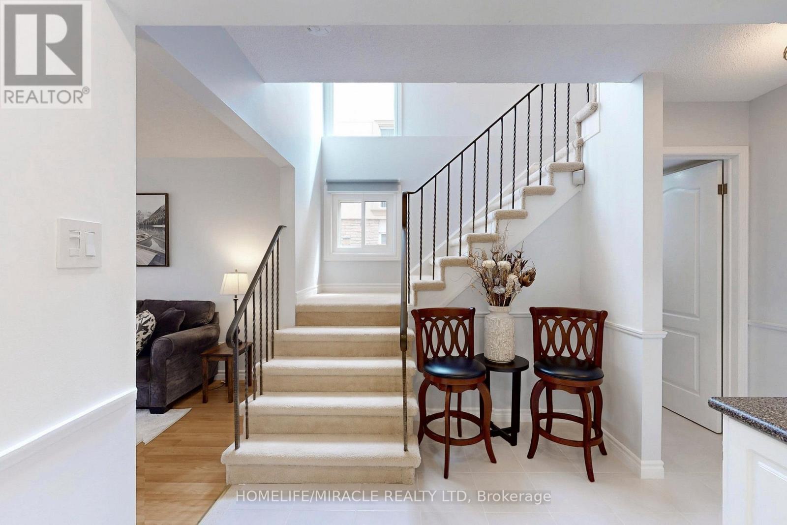 3489 Woodhurst Crescent, Mississauga, Ontario  L5L 1N3 - Photo 19 - W12957390