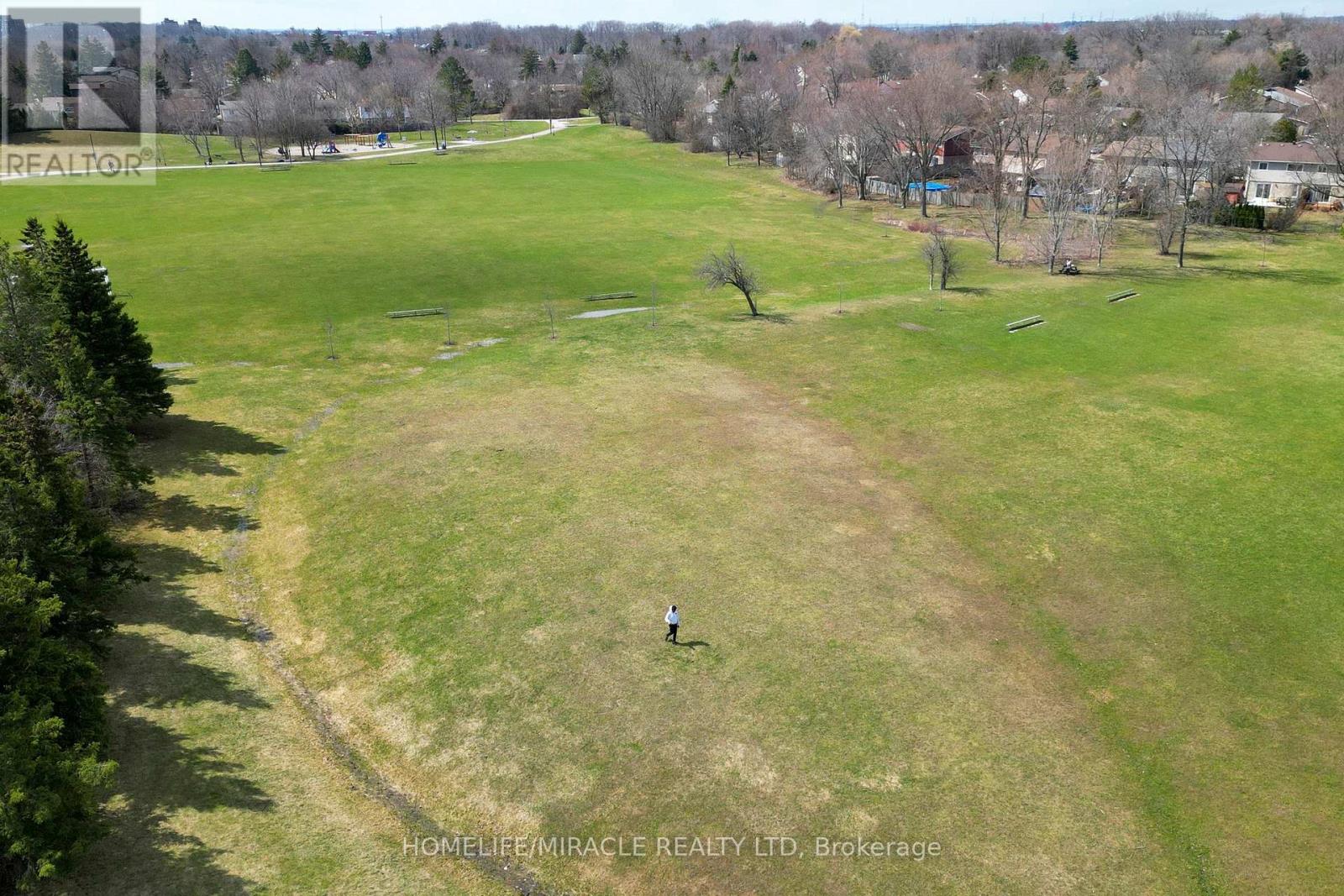 3489 Woodhurst Crescent, Mississauga, Ontario  L5L 1N3 - Photo 50 - W12957390