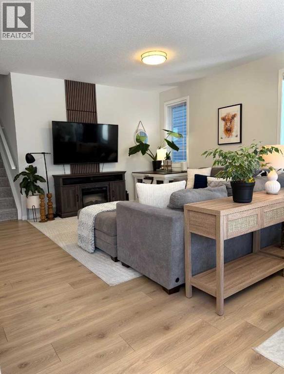 831 Bayview Terrace SW, Airdrie, Alberta  T4B 4G2 - Photo 10 - A2295427