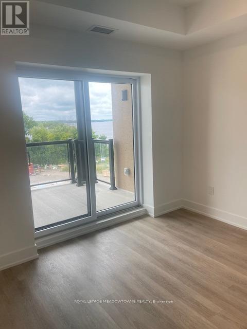 403 - 19b West Street, Kawartha Lakes, Ontario  K9V 1C4 - Photo 8 - X12957346