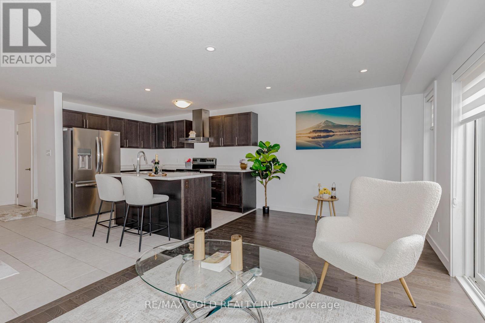 75 Pony Way, Kitchener, Ontario  N2R 0R8 - Photo 21 - X12957362