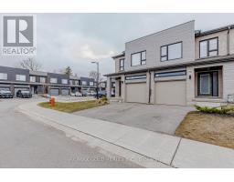 75 PONY WAY, Kitchener, Ontario