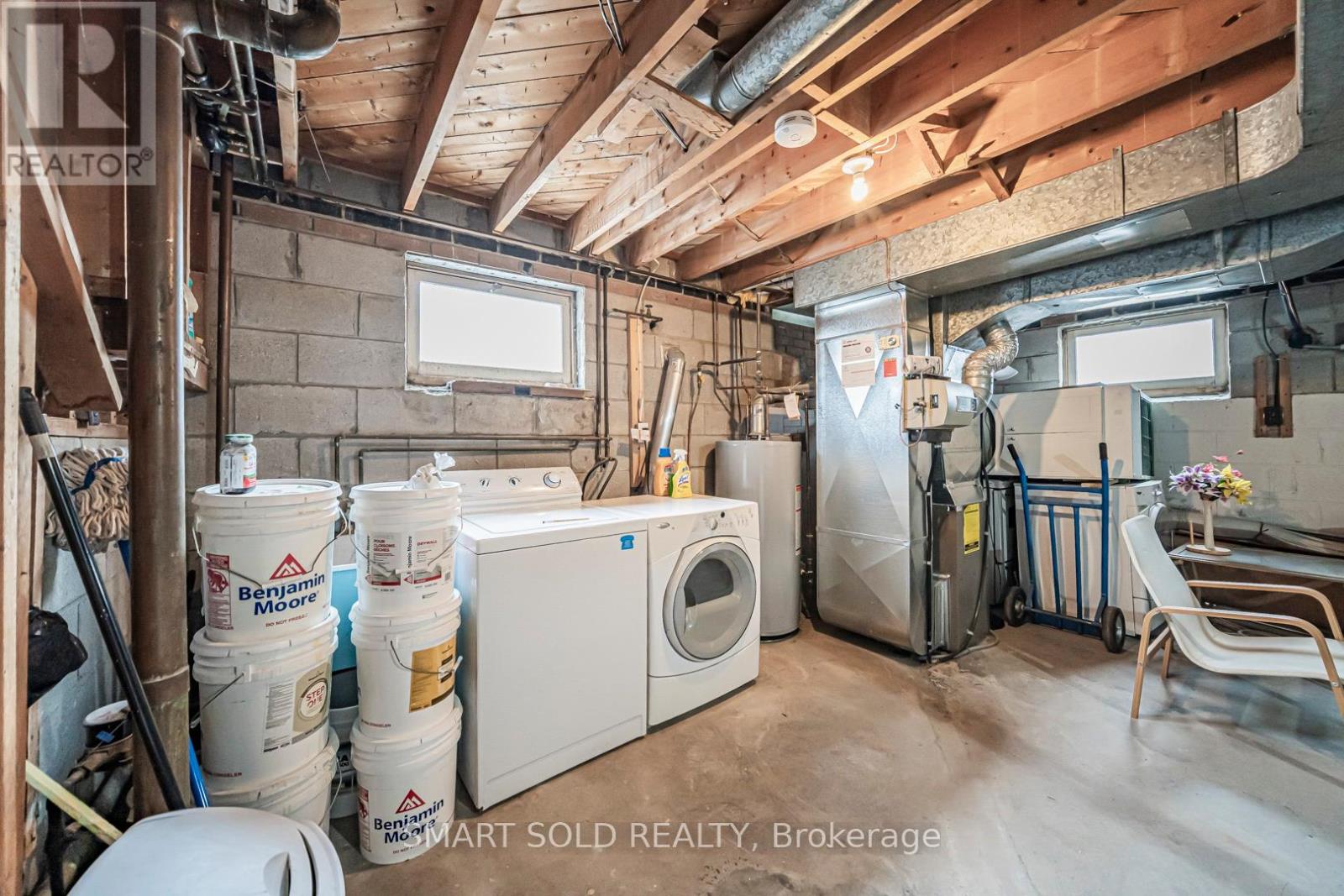 995 Garrard Avenue, Mississauga, Ontario  L5E 1L4 - Photo 34 - W12885392