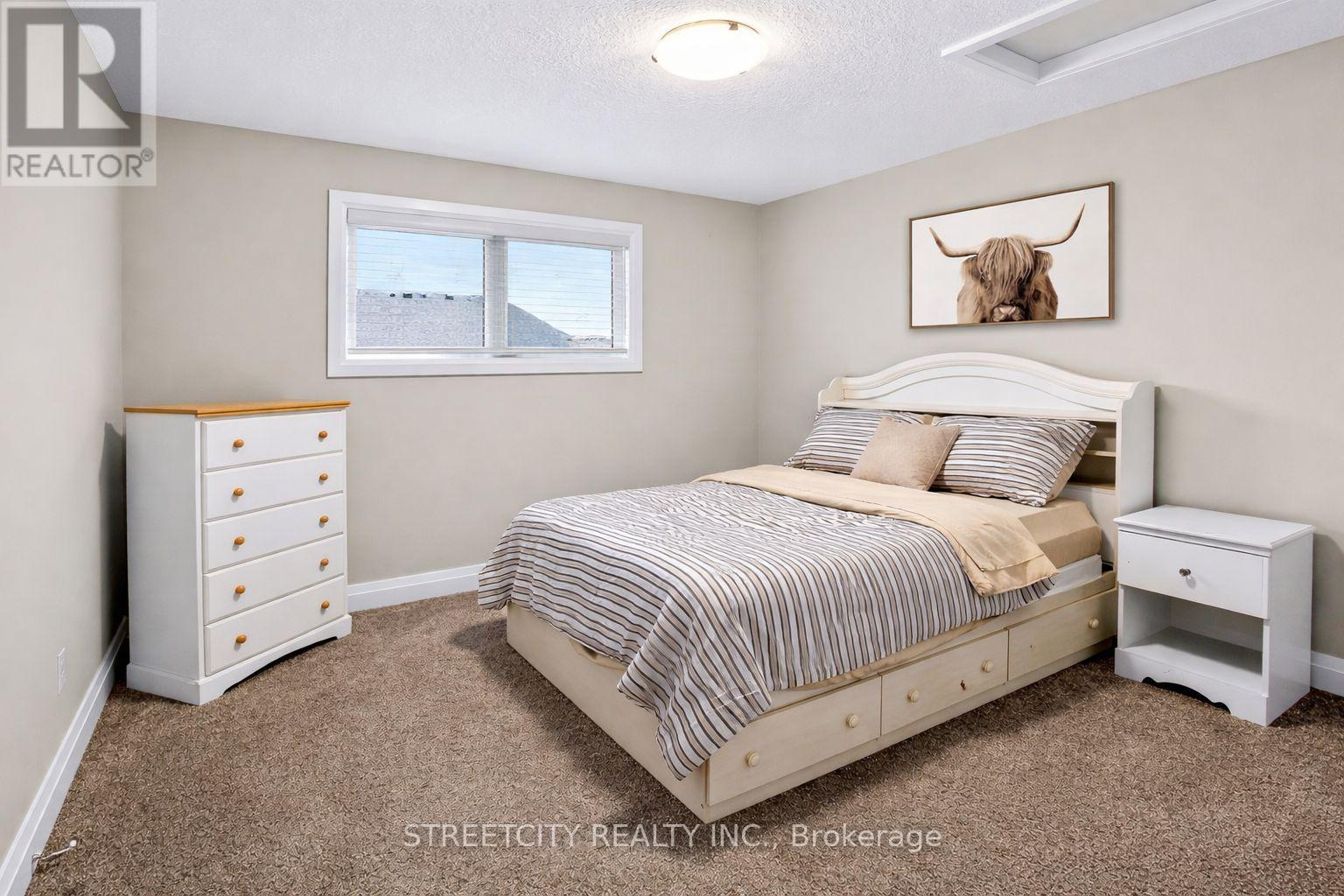 56 Compass Trail, Central Elgin, Ontario  L5G 4T8 - Photo 19 - X12933814