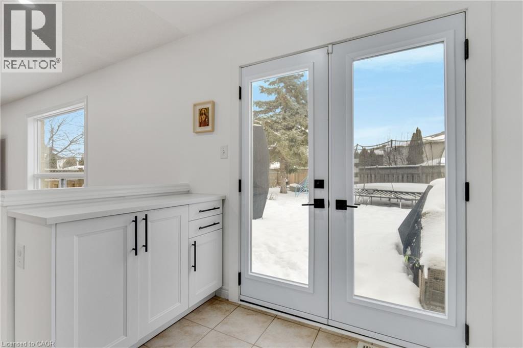 191 Hawkswood Trail, Hamilton, Ontario  L9B 2T1 - Photo 42 - 40817637