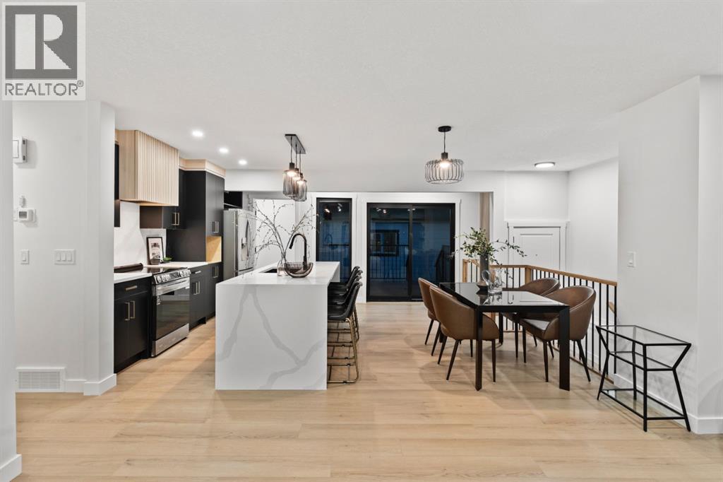 4940 45 Street SW, Calgary, Alberta  T3E 3W4 - Photo 6 - A2264944