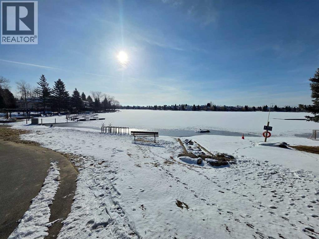 27 Suncanyon Park SE, Calgary, Alberta  T2X 2Z2 - Photo 43 - A2292171