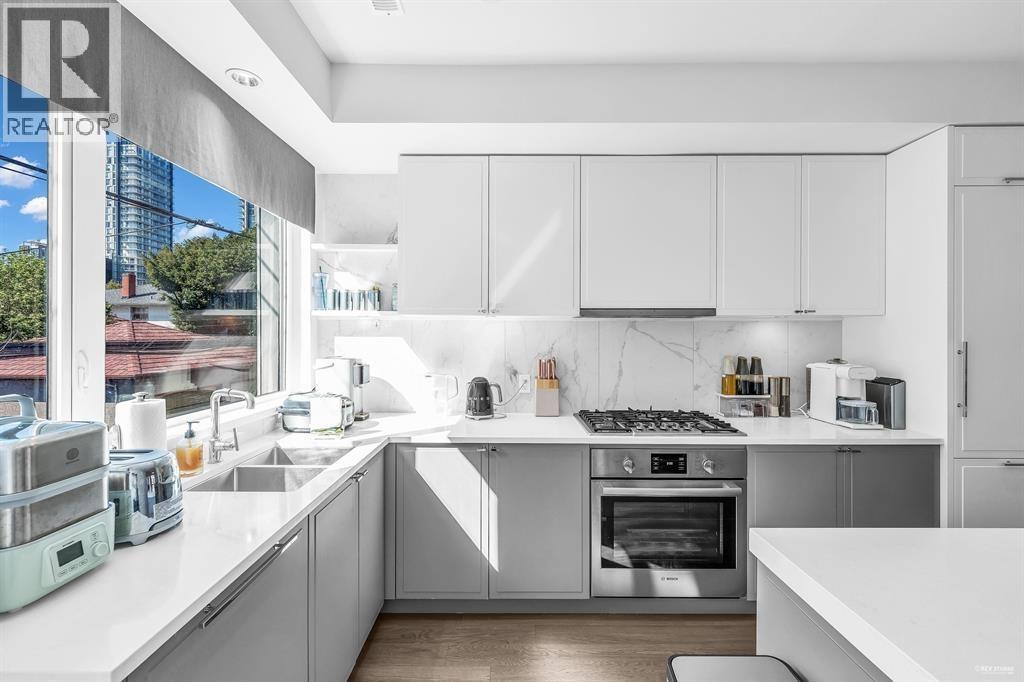 7623 Yukon Street, Vancouver, British Columbia  V5X 2Y4 - Photo 10 - R3076807