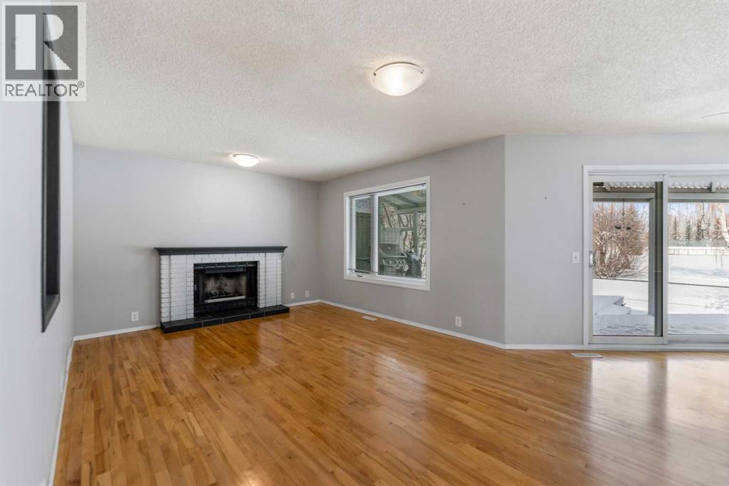 9 Mckenzie Place SE, Calgary, Alberta  T2Z 1T4 - Photo 9 - A2296865