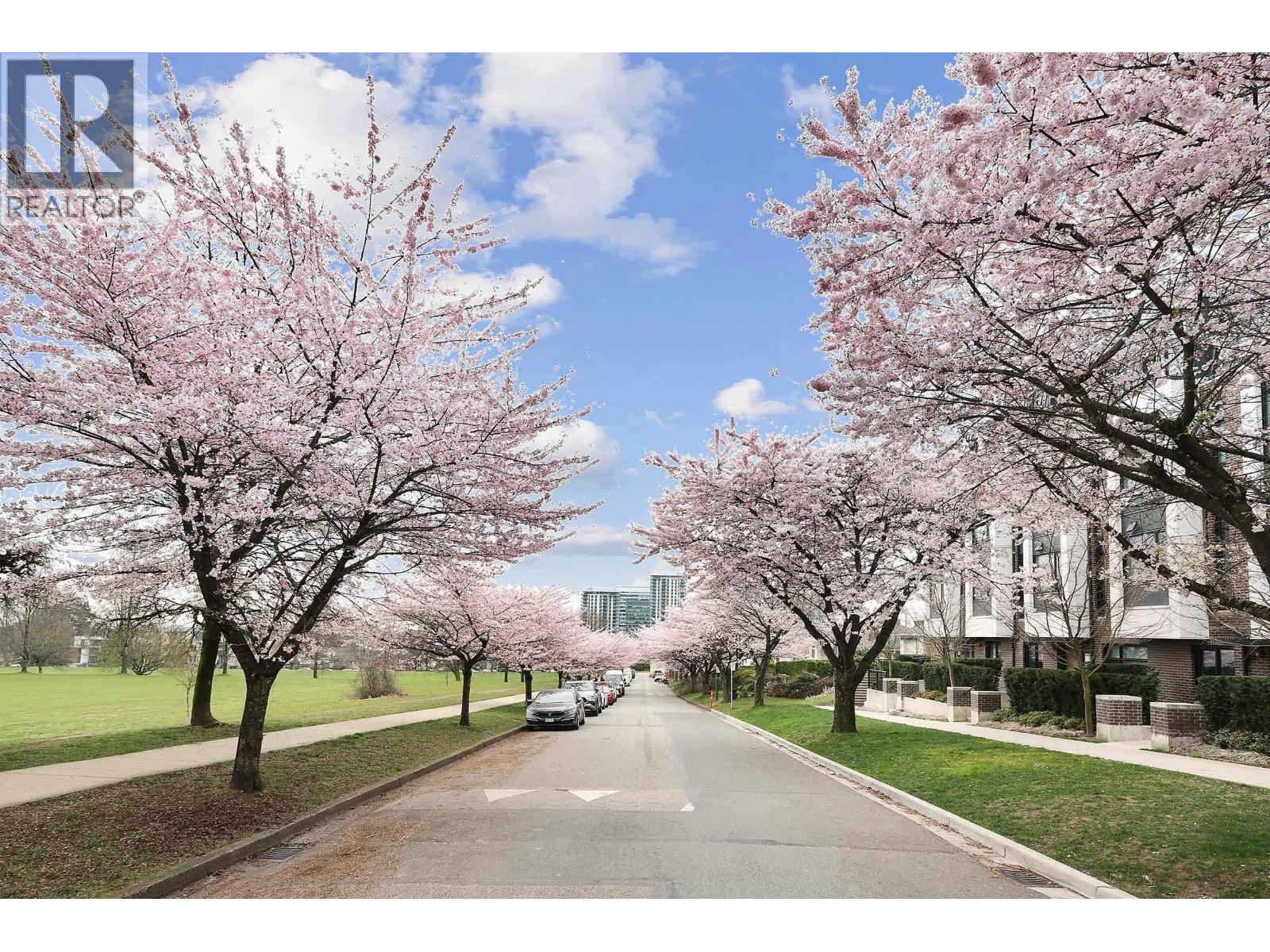 7623 YUKON STREET, Vancouver, British Columbia