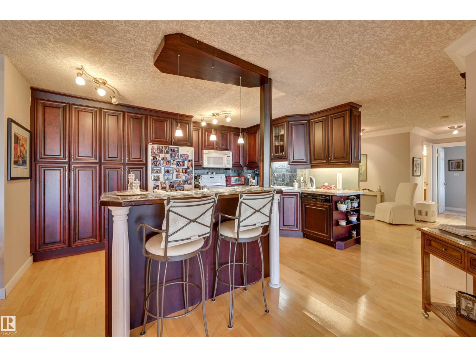 #1102 11503 100 Av Nw, Edmonton, Alberta  T5K 2K7 - Photo 11 - E4480687