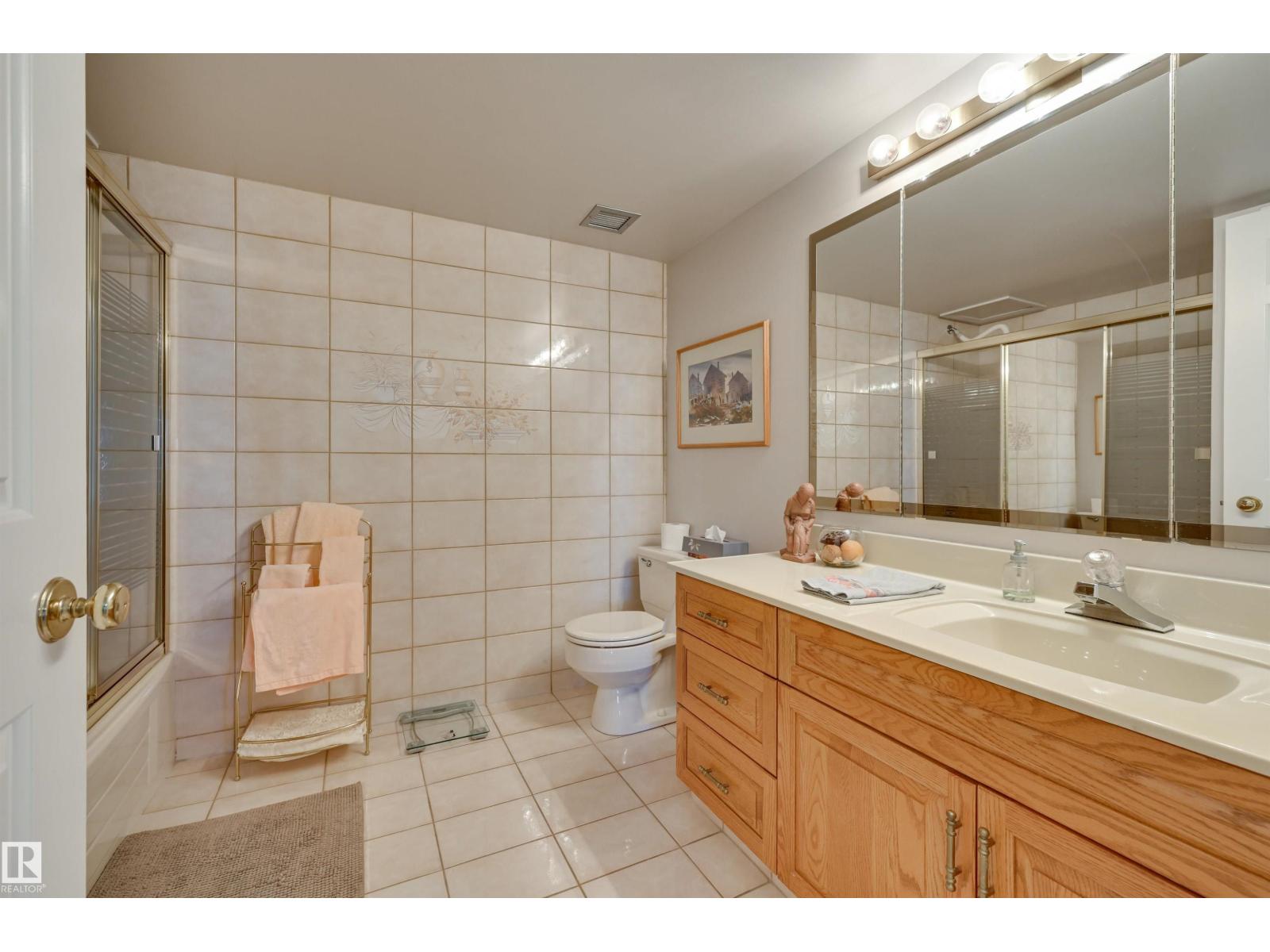 #1102 11503 100 Av Nw, Edmonton, Alberta  T5K 2K7 - Photo 35 - E4480687