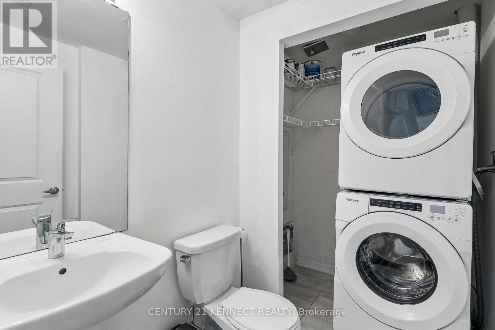 12 - 670 Atwater Avenue, Mississauga, Ontario  L5G 4K7 - Photo 9 - W12957312