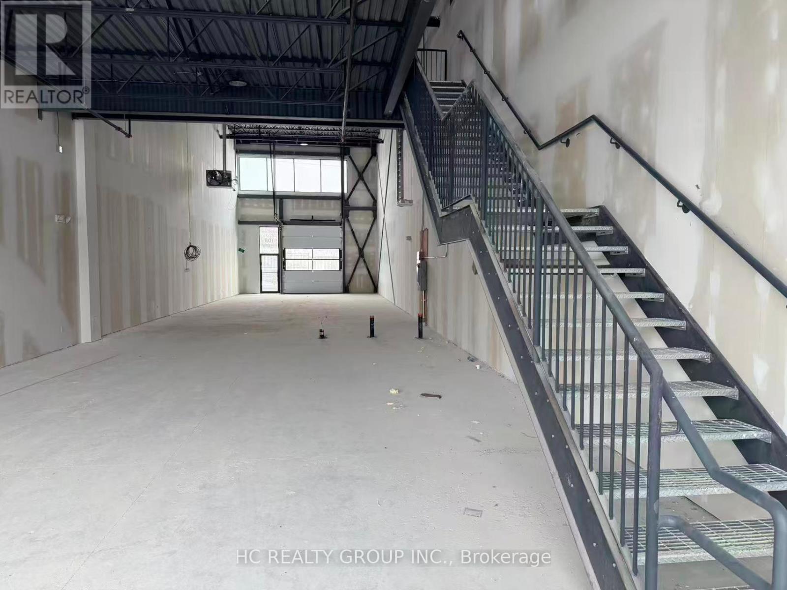 I07 - 175 Melvin Robson Avenue, Aurora, Ontario  L4G 4B9 - Photo 3 - N12957400