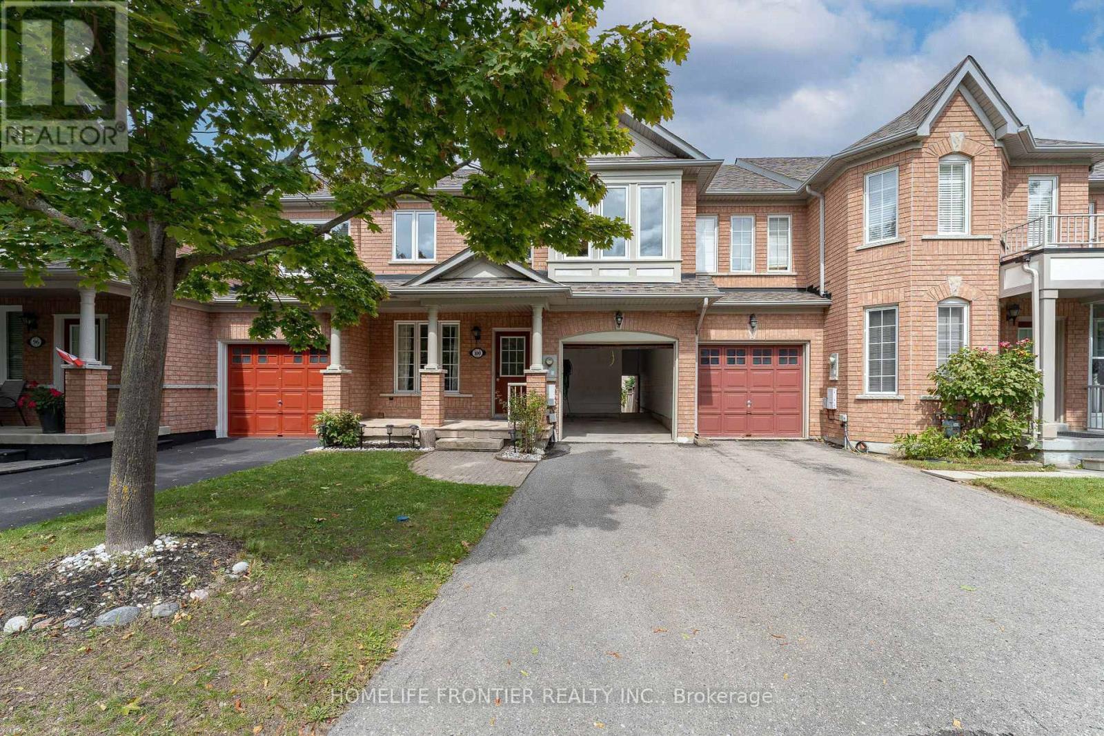 100 Selkirk Drive, Richmond Hill, Ontario  L4B 4S4 - Photo 28 - N12957402