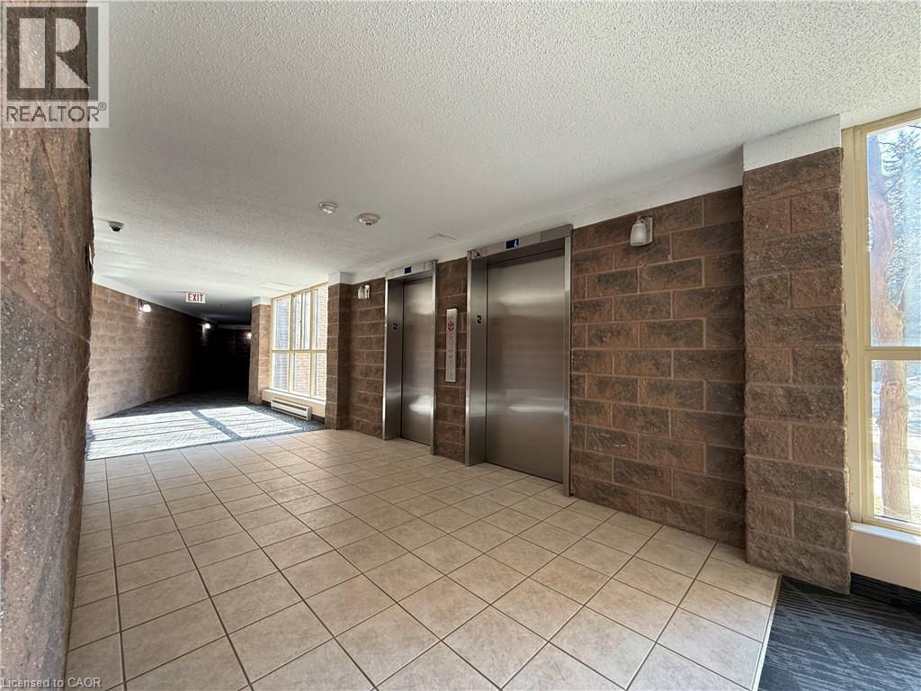 24 Marilyn Drive Unit# 101, Guelph, Ontario  N1H 8E9 - Photo 19 - 40809219