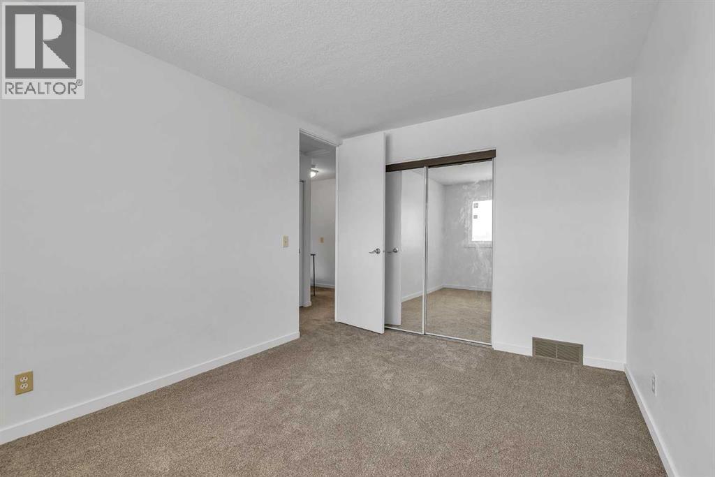 318 Marlborough Way Ne, Calgary, Alberta T2A 6R9 - Photo 16 - A2286371