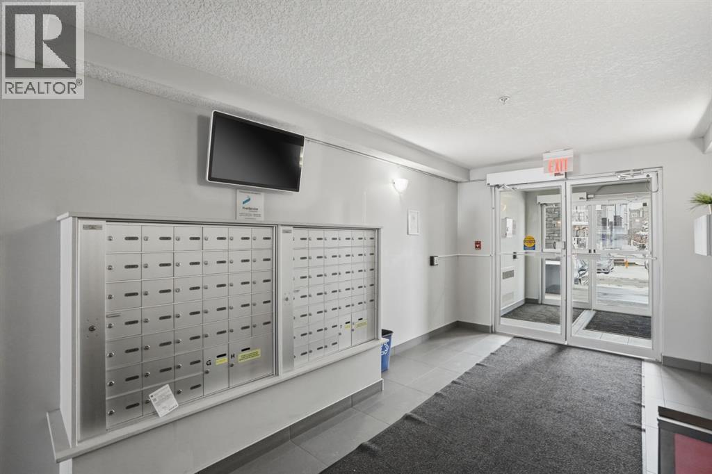 3216, 115 Prestwick Villas SE, Calgary, Alberta  T2Z 4P4 - Photo 2 - A2297663