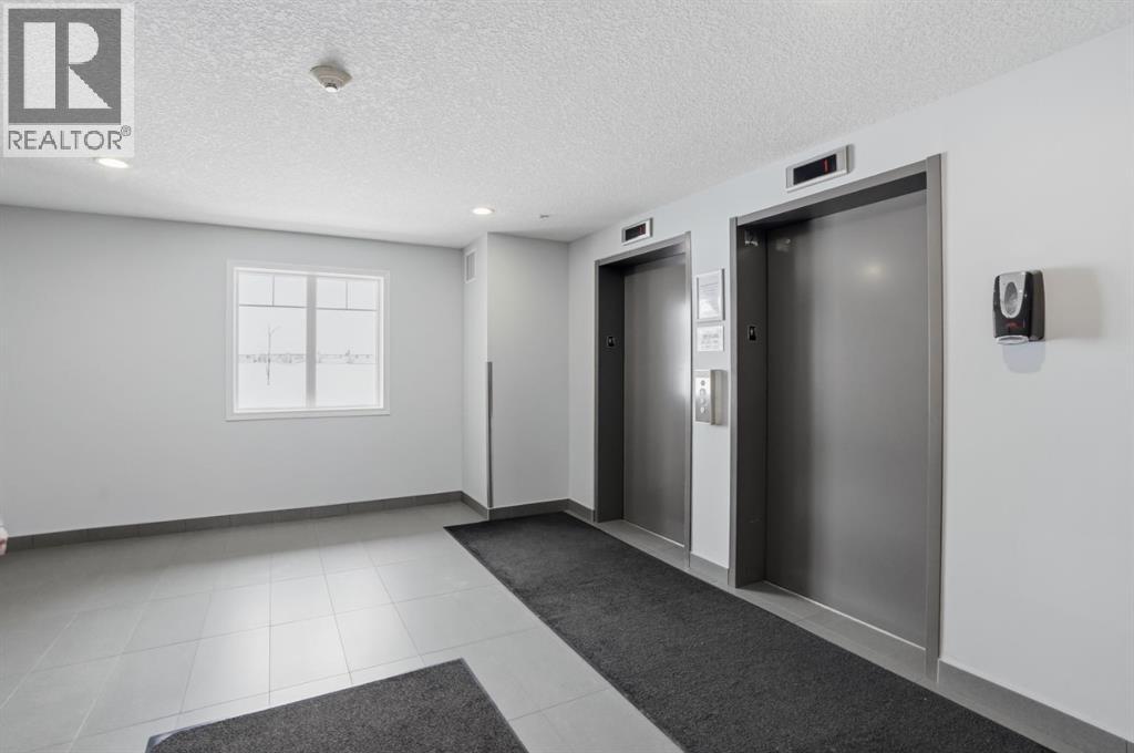 3216, 115 Prestwick Villas SE, Calgary, Alberta  T2Z 4P4 - Photo 3 - A2297663