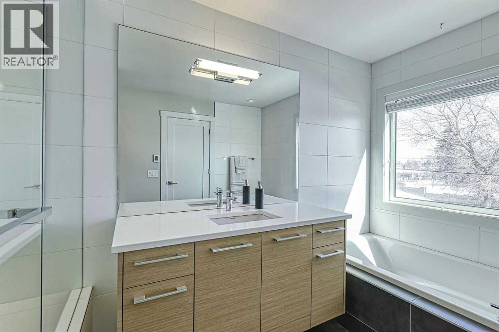 2418 24a Street SW, Calgary, Alberta  T3E 1W1 - Photo 22 - A2295875