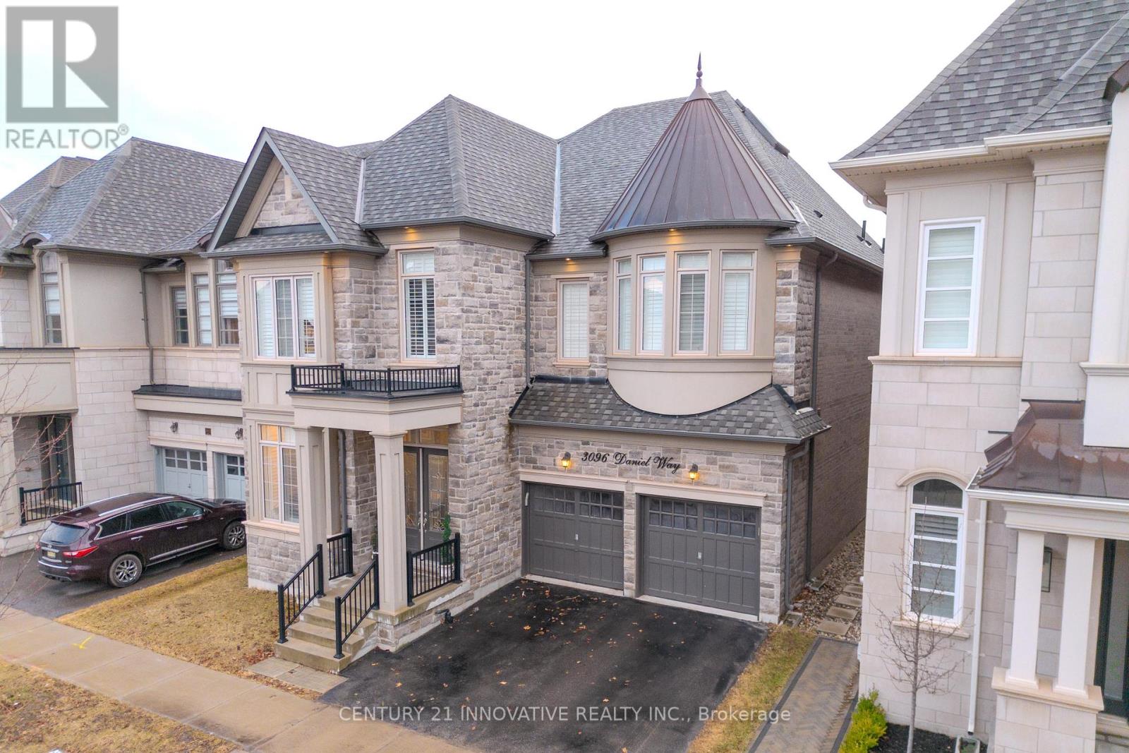 3096 Daniel Way, Oakville, Ontario  L6H 0V1 - Photo 3 - W12957396