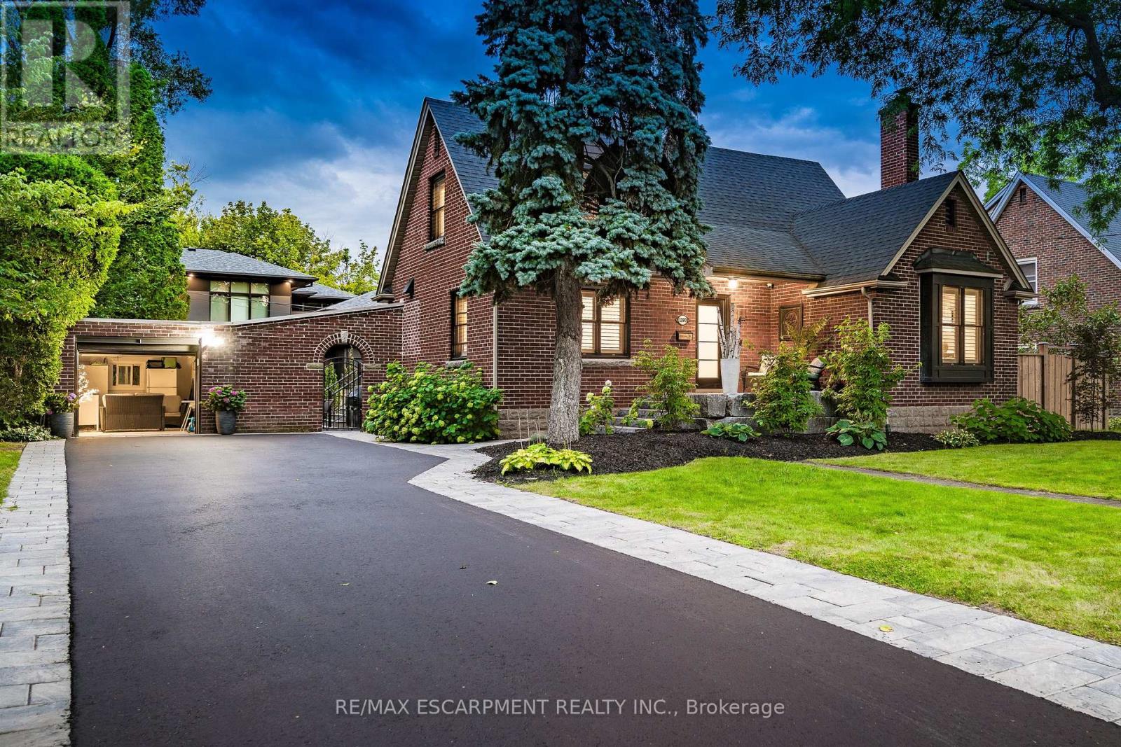 1390 HALIFAX PLACE, Burlington, Ontario