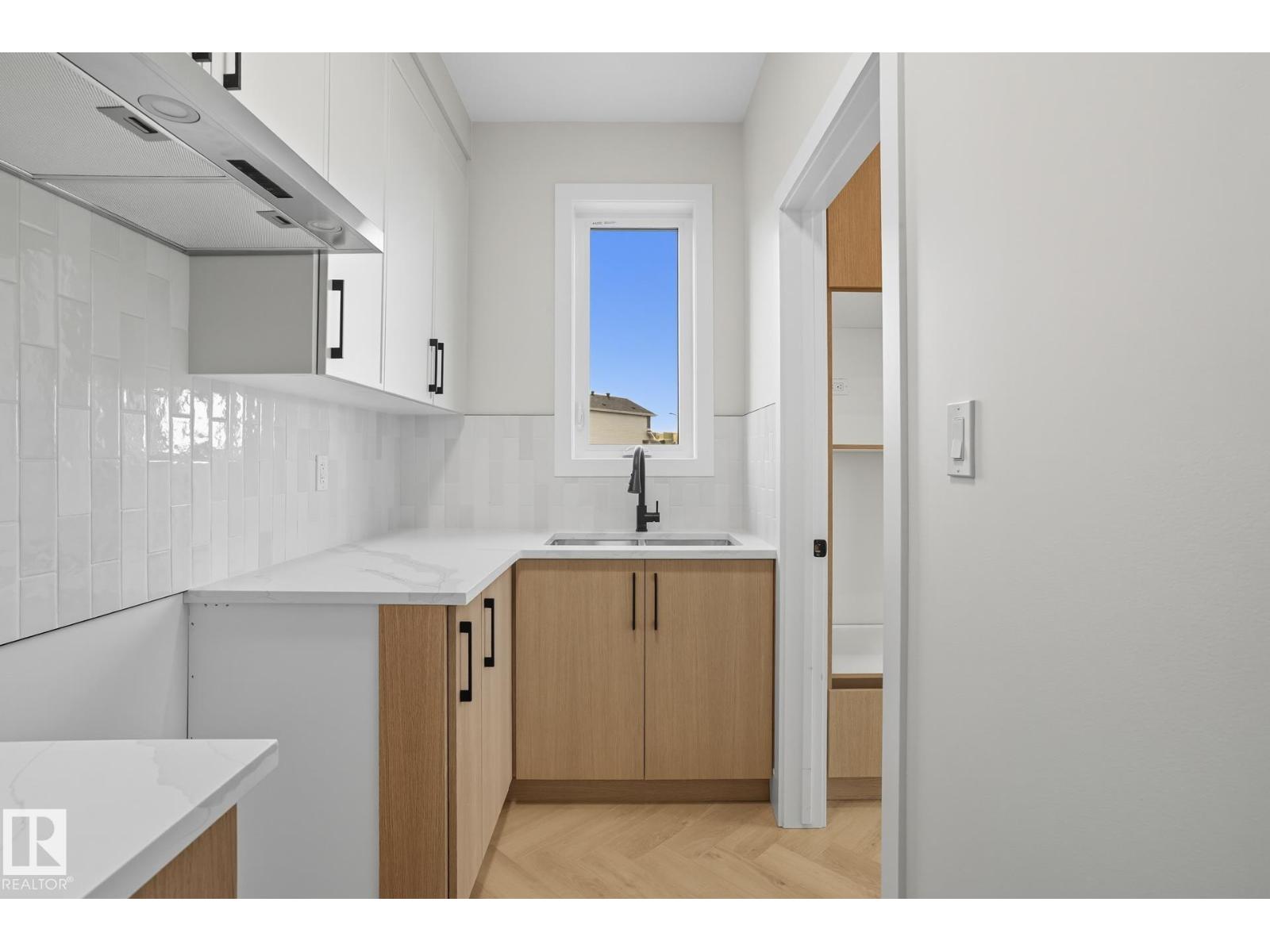 18135 87 St Nw, Edmonton, Alberta  T5Z 0X3 - Photo 11 - E4480688