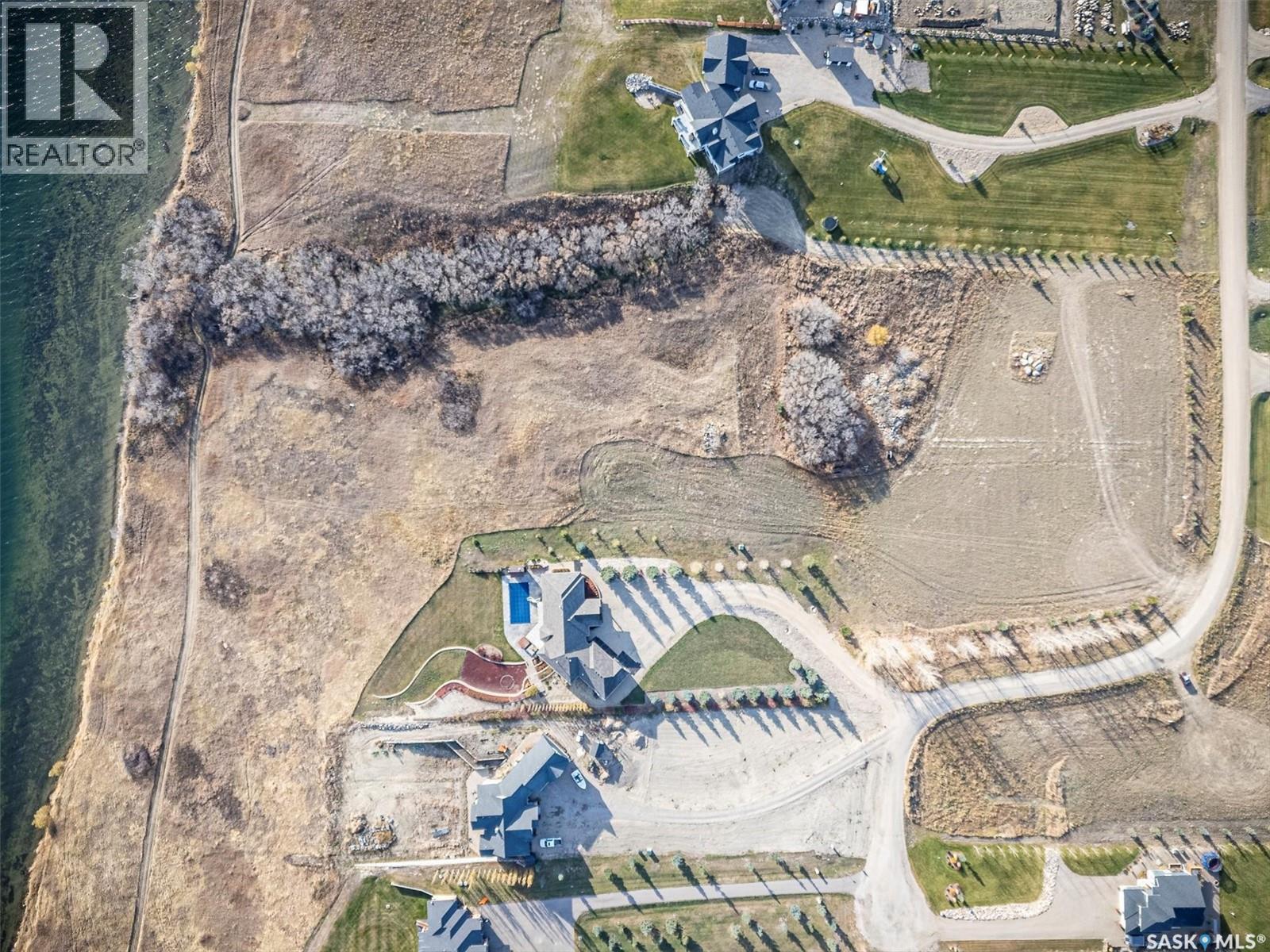 29 Sunrise Drive S, Dundurn Rm No. 314, Saskatchewan  S7C 0A6 - Photo 4 - SK032057