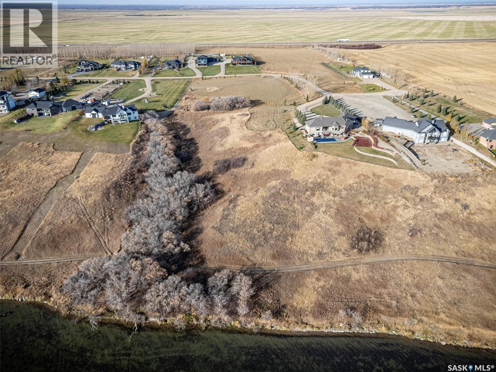 29 Sunrise Drive S, Dundurn Rm No. 314, Saskatchewan  S7C 0A6 - Photo 6 - SK032057