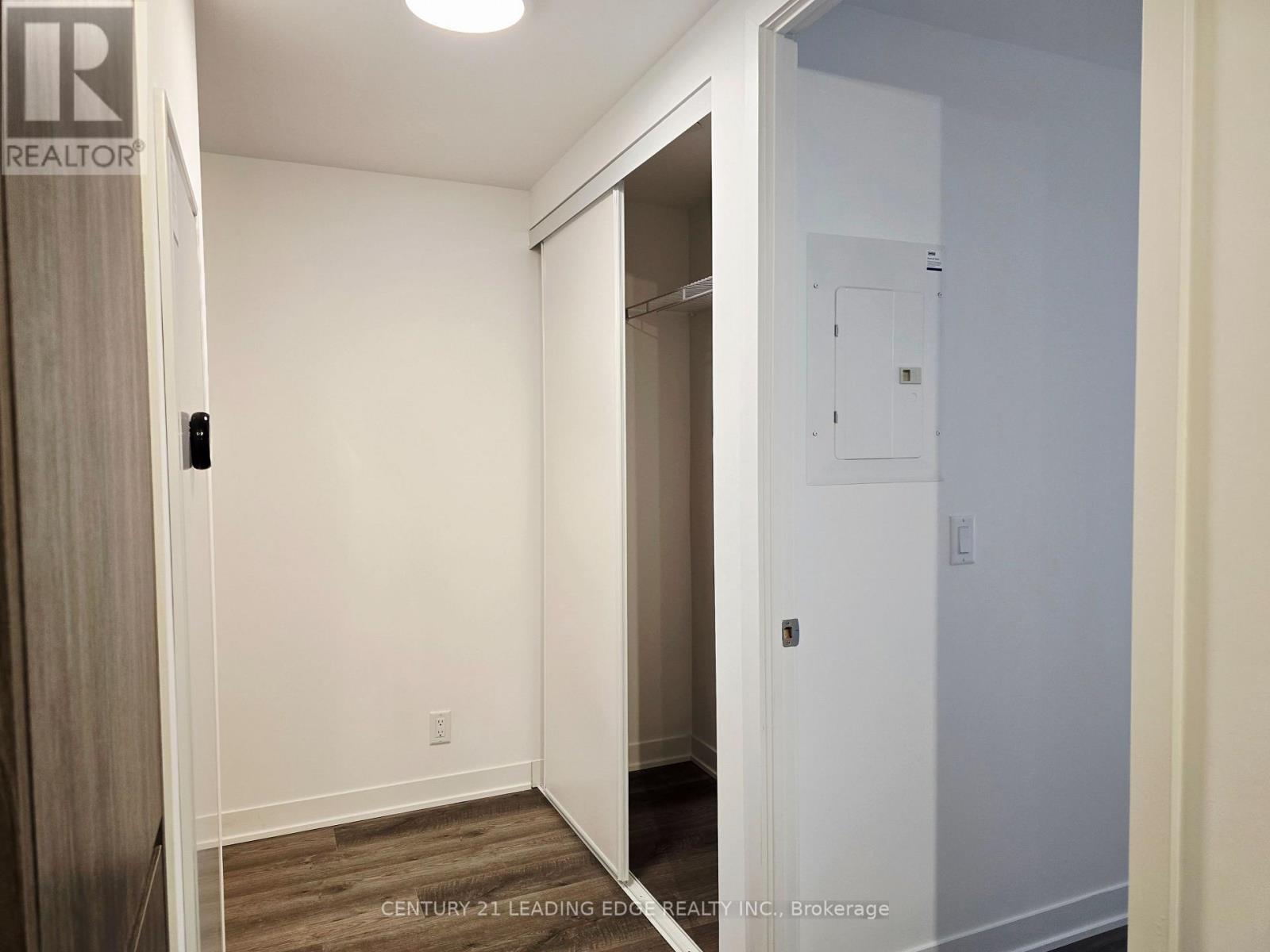 617 - 180 Front Street E, Toronto, Ontario  M5A 2P5 - Photo 6 - C12818974