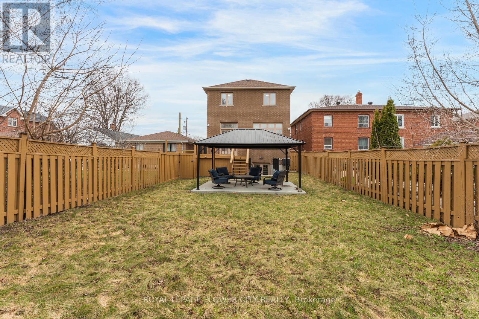 19 Connorvale Avenue, Toronto, Ontario M8W 3Z9 - Photo 46 - W12954280