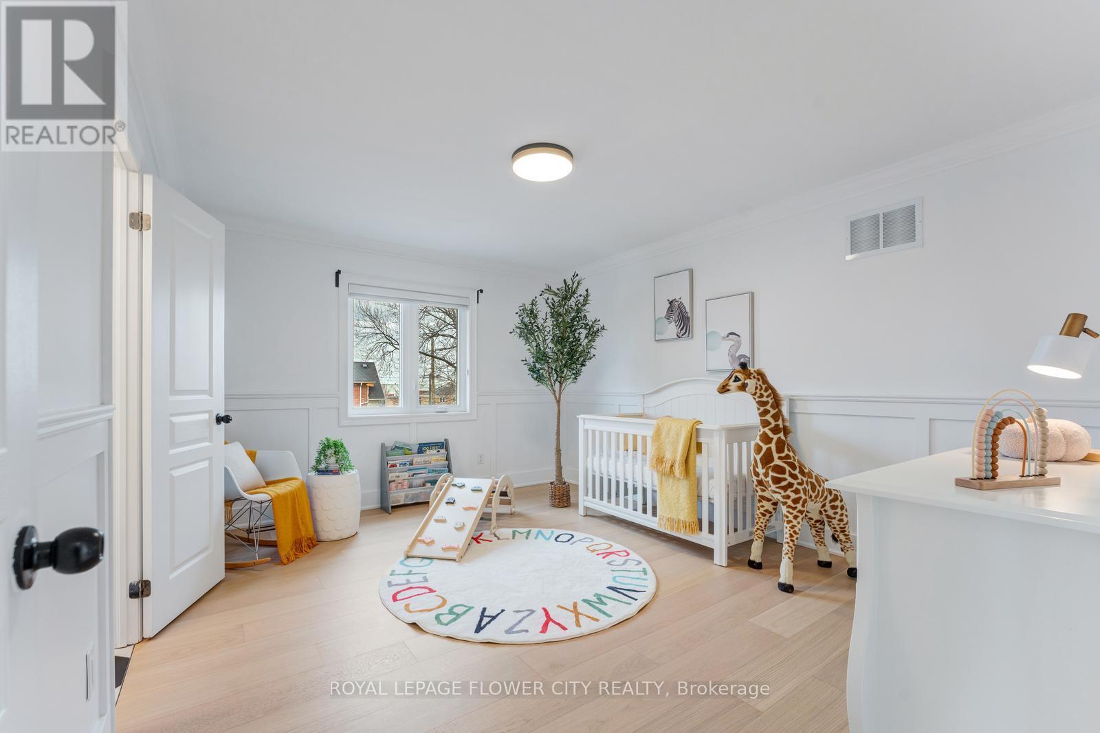 19 Connorvale Avenue, Toronto, Ontario M8W 3Z9 - Photo 30 - W12954280