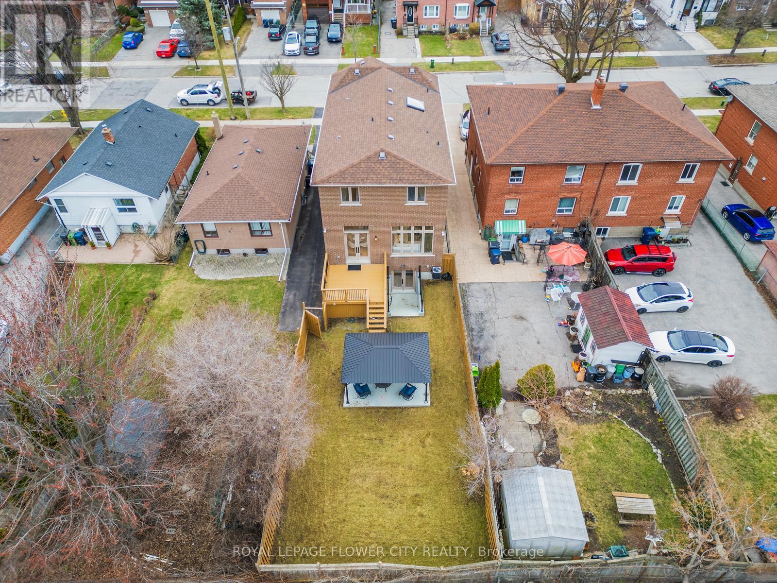 19 Connorvale Avenue, Toronto, Ontario M8W 3Z9 - Photo 47 - W12954280