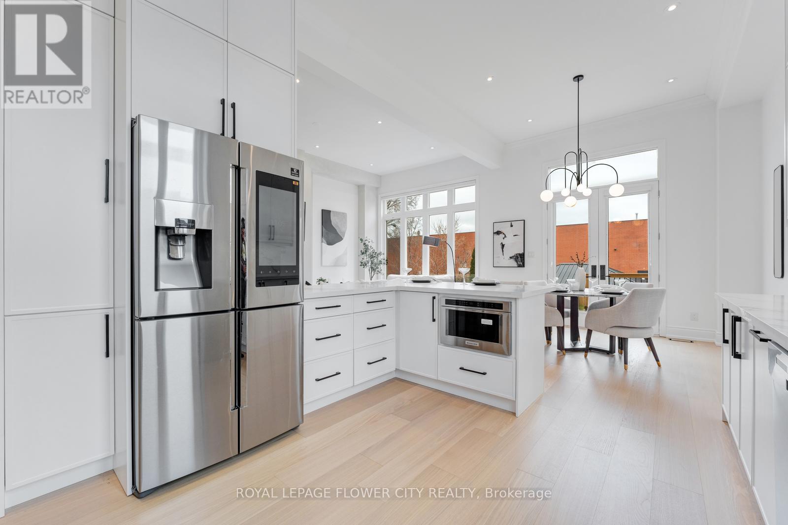 19 Connorvale Avenue, Toronto, Ontario M8W 3Z9 - Photo 17 - W12954280