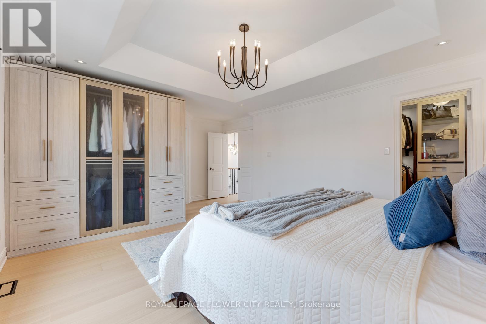 19 Connorvale Avenue, Toronto, Ontario M8W 3Z9 - Photo 25 - W12954280