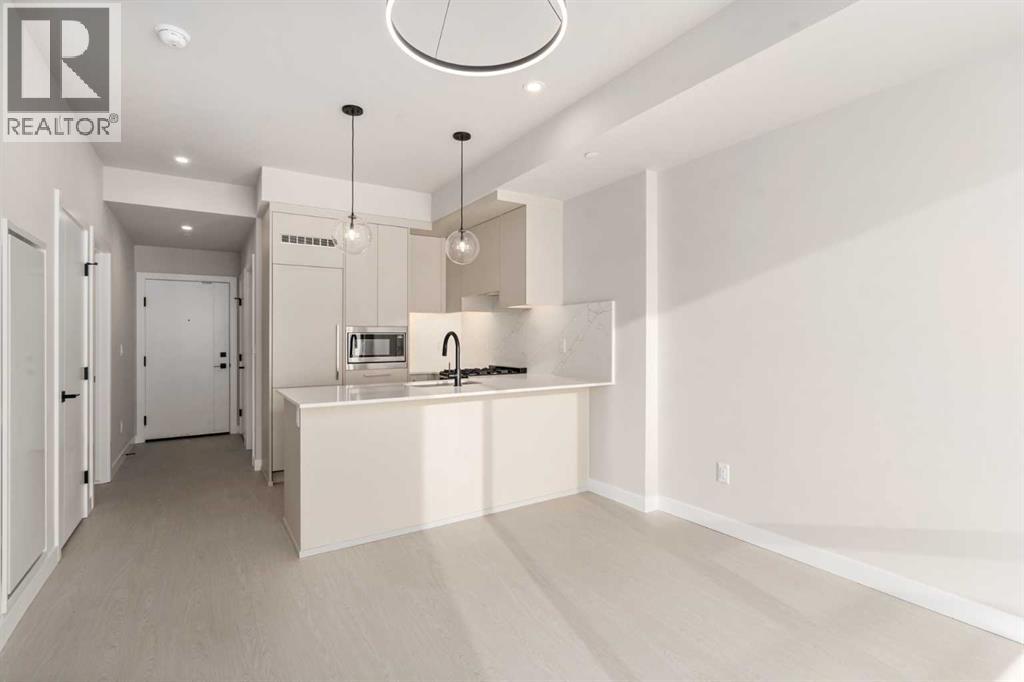 603, 8375 Broadcast Avenue SW, Calgary, Alberta  T3H 6L3 - Photo 12 - A2274615