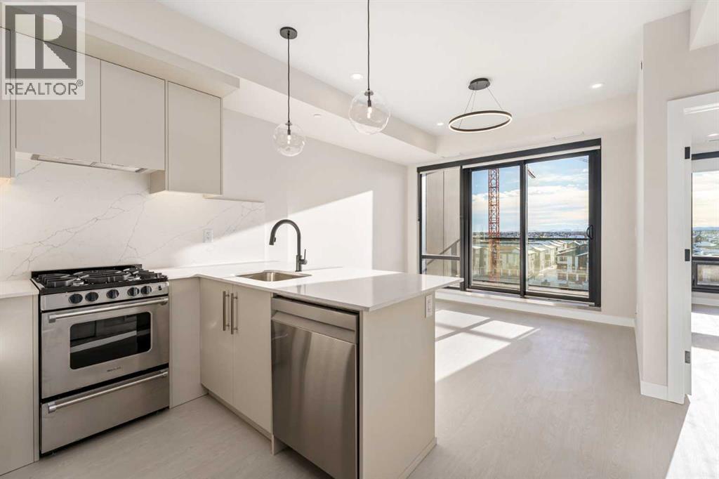 603, 8375 Broadcast Avenue SW, Calgary, Alberta  T3H 6L3 - Photo 4 - A2274615