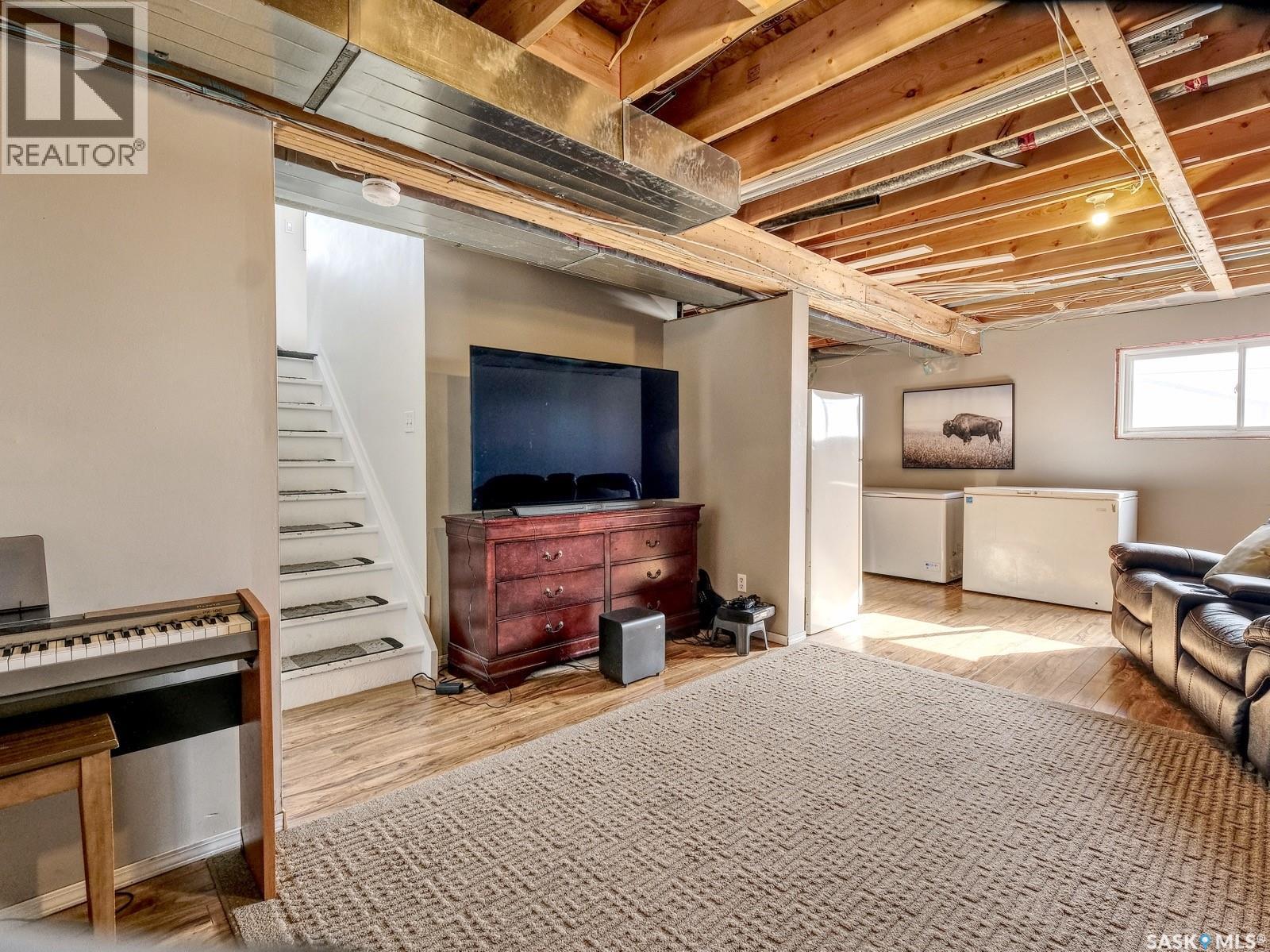 304 2nd Avenue E, Biggar, Saskatchewan  S0K 0M0 - Photo 27 - SK031854