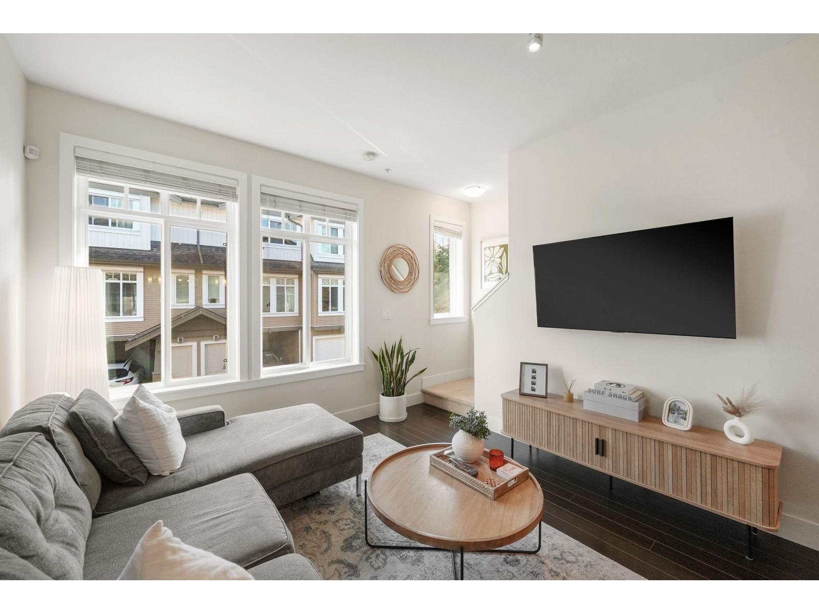 32 8250 209b Street, Langley, British Columbia  V2Y 0J7 - Photo 2 - R3105886