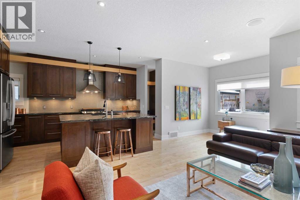 2411 31 Street SW, Calgary, Alberta  T3E 2N6 - Photo 10 - A2298077