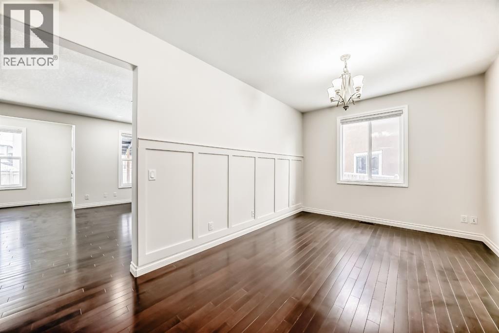 76 Saddlelake Green  NE, Calgary, Alberta  T3J 0M7 - Photo 3 - A2299067