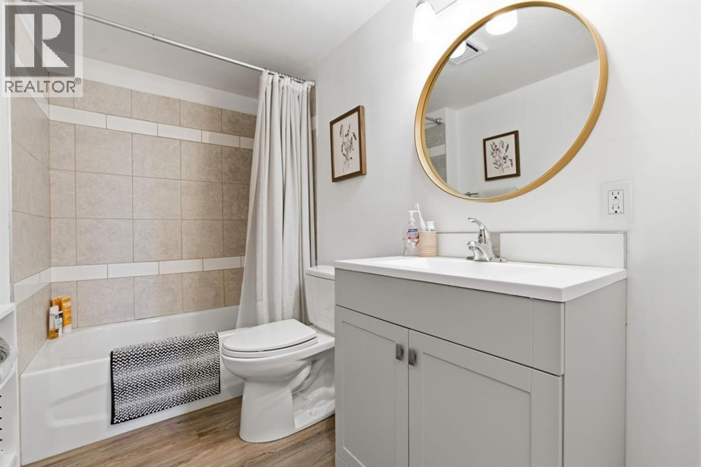 8411 Silver Springs Road NW, Calgary, Alberta  T3B 4A6 - Photo 33 - A2298472