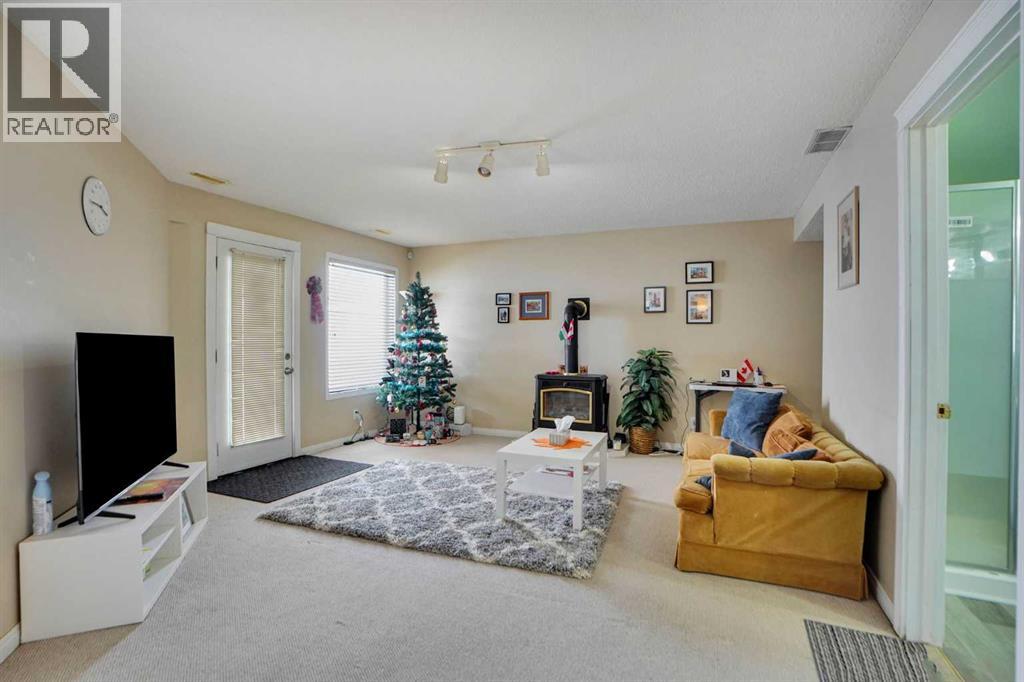 50 Hampstead Gardens NW, Calgary, Alberta  T3A 5Y5 - Photo 10 - A2295468